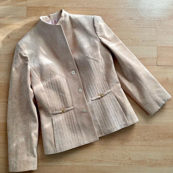 Vintage faux suede pale pink suit skirt set size 6 - Picture 10 of 16